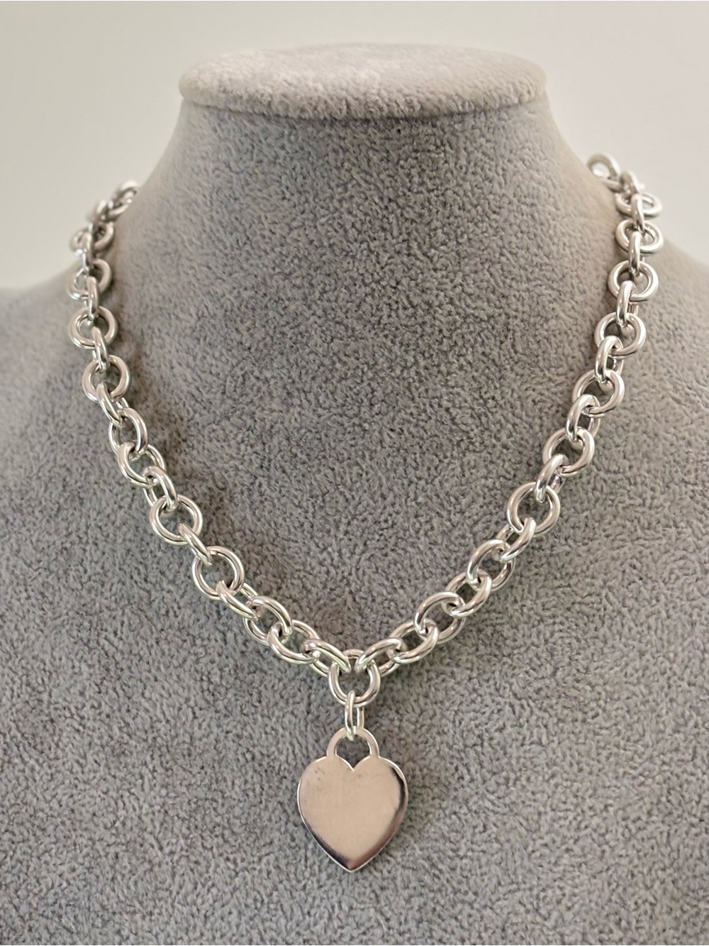 Tiffany & Co. Sterling silver Engravable Heart Tag Necklace 16"